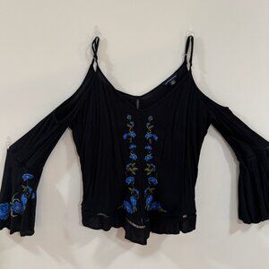 Black Off the shoulder blouse with blue flower embroidery